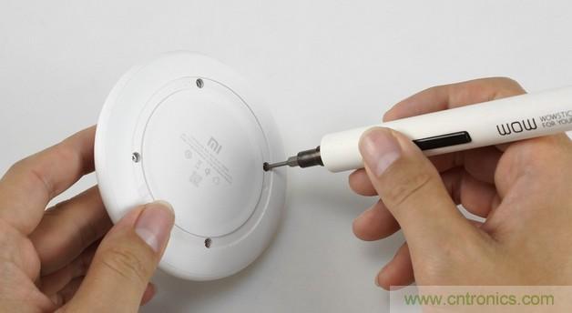 拆解對比：系出同門，小米、紫米無線充電器的差別有多大？